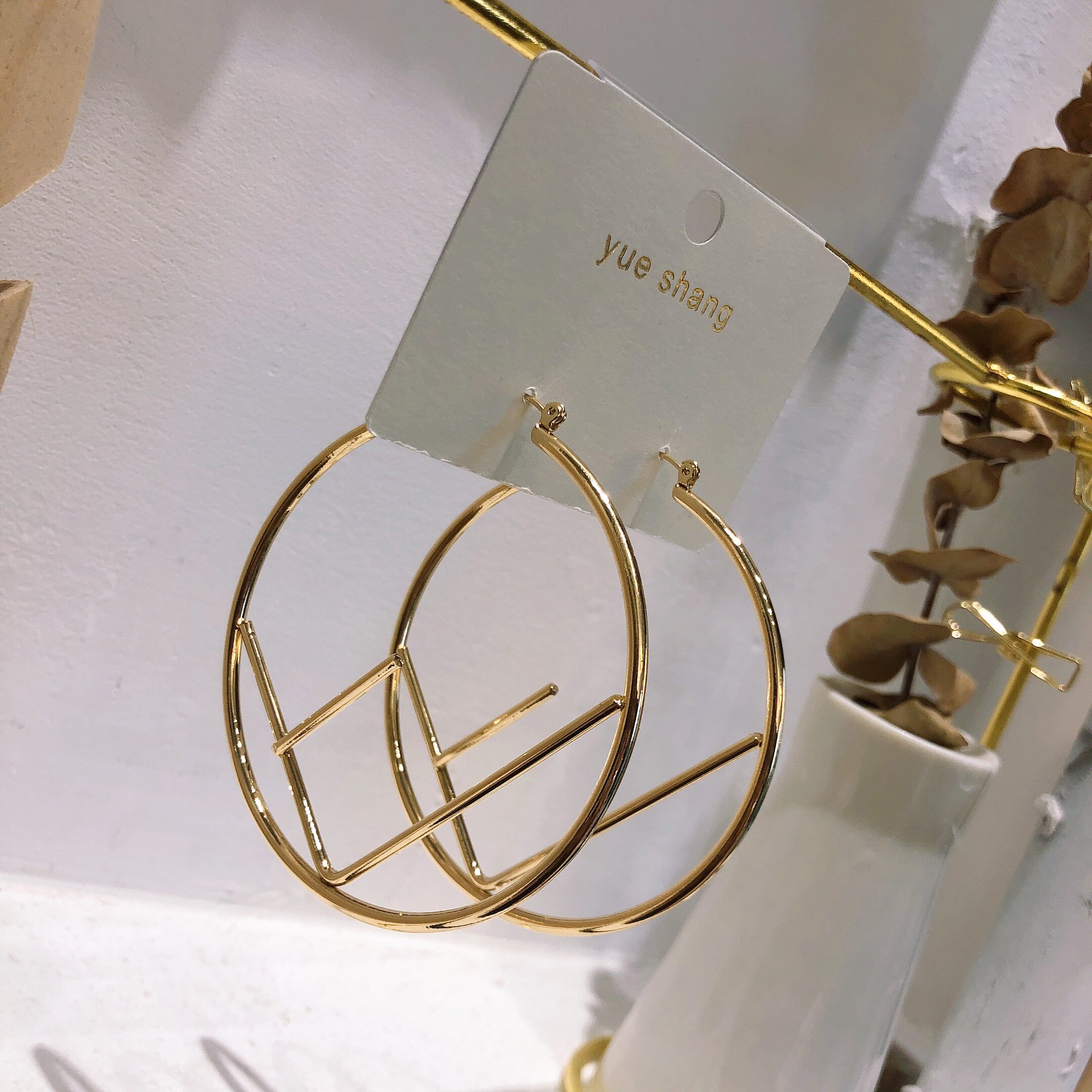 韩国东大门饰品大笑脸挂钩耳环气质简约百搭网红同款夸张耳饰女