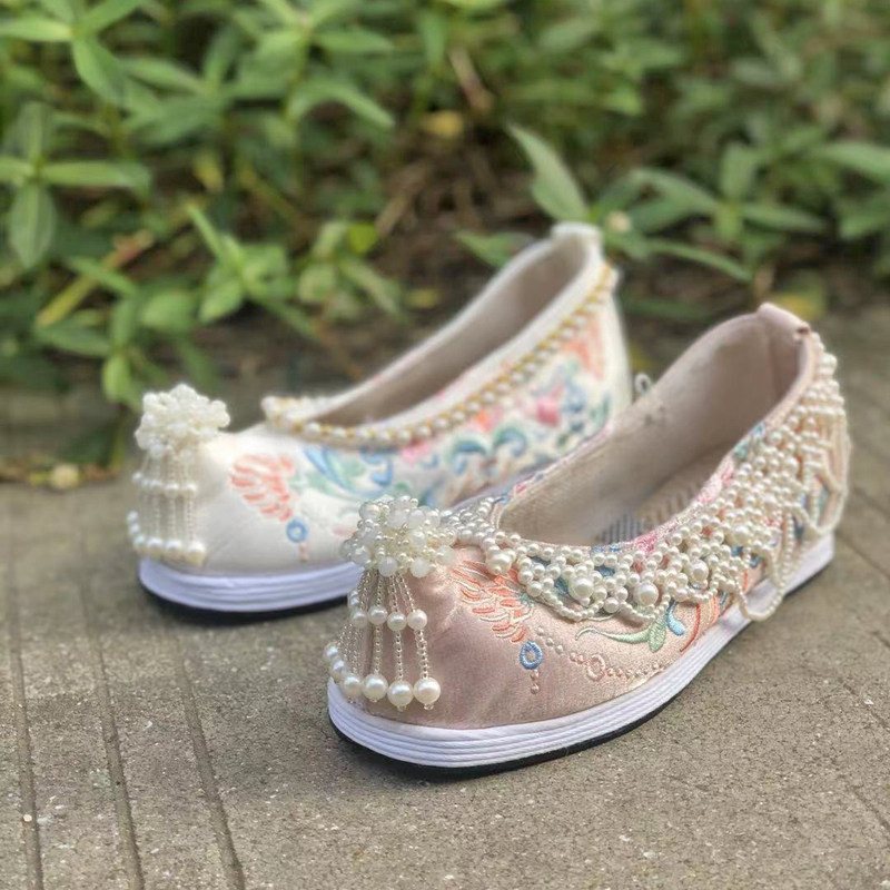 珍珠明宋制秀禾婚鞋百搭中式香槟内增高跟古装汉服鞋红色绣花原创