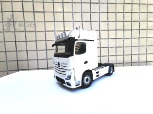 NZG 1:18 奔驰原厂ACTROS GIGASPACE4X2 卡车头拖头 合金汽车模型