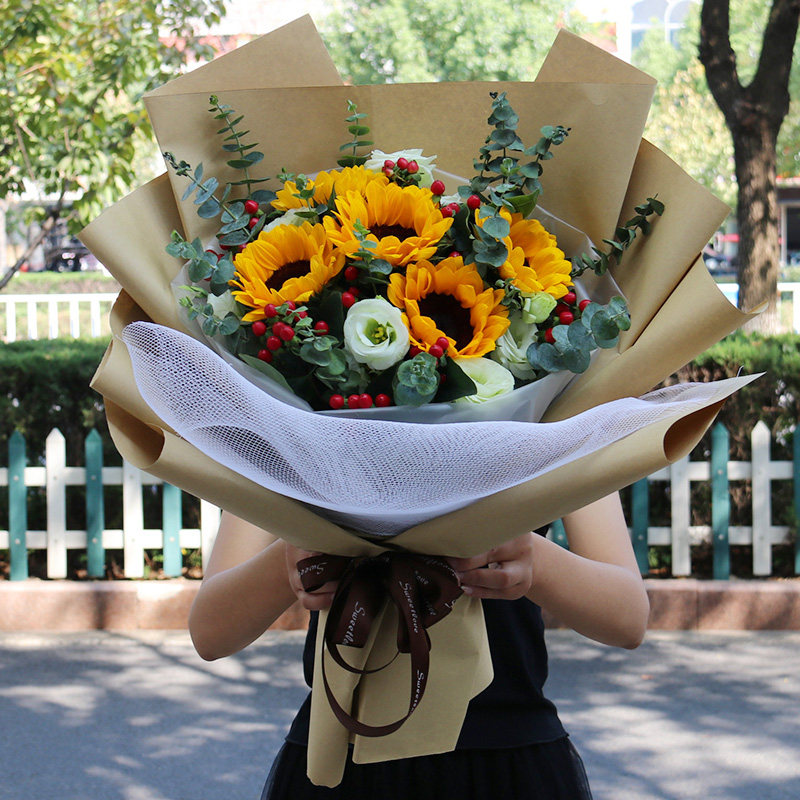 向日葵毕业花束武汉鲜花同城速递上海北京深圳南京西安广州送花店