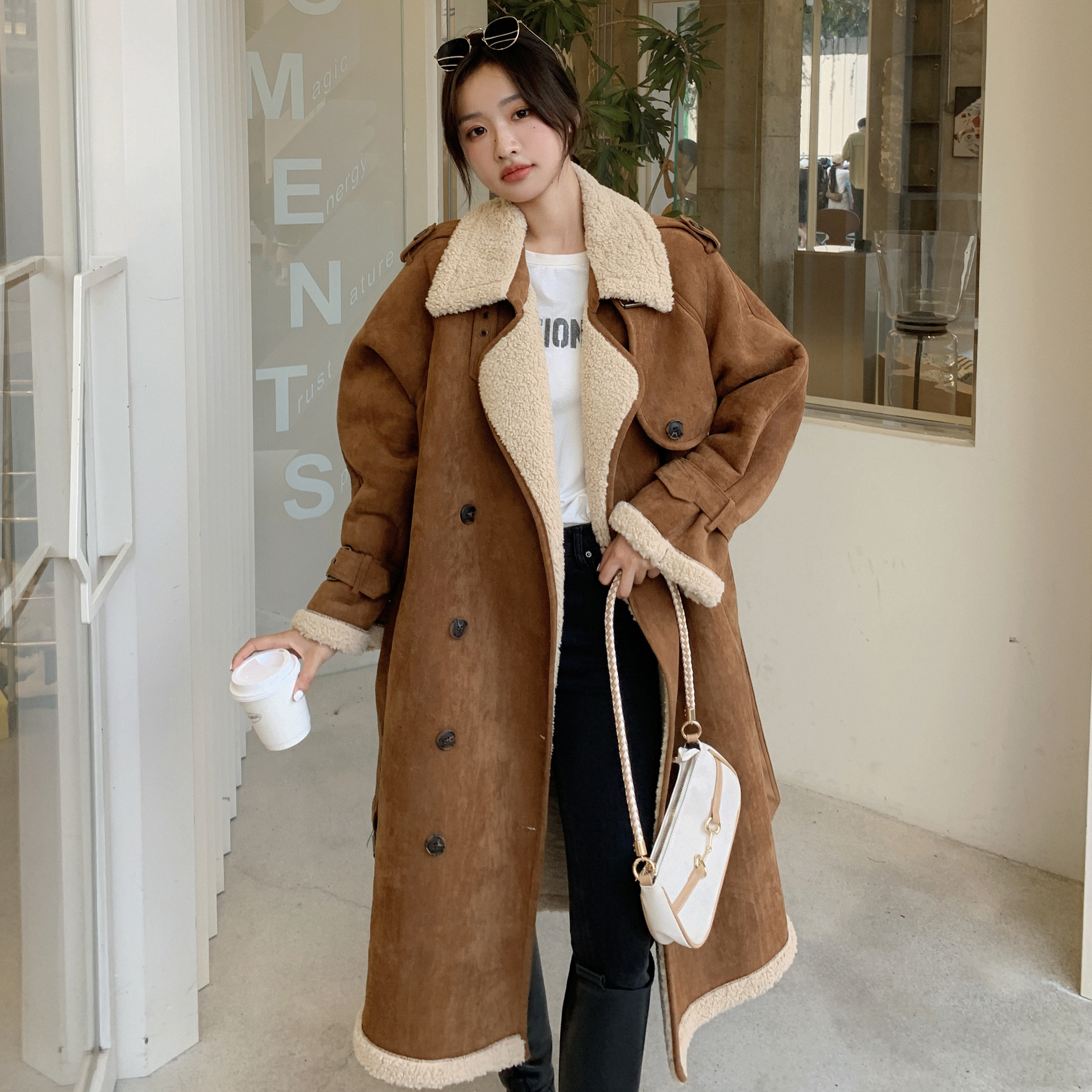 039a-b43现货品质升级加厚麂皮绒羊羔毛皮毛一体p185-k268,女装毛呢