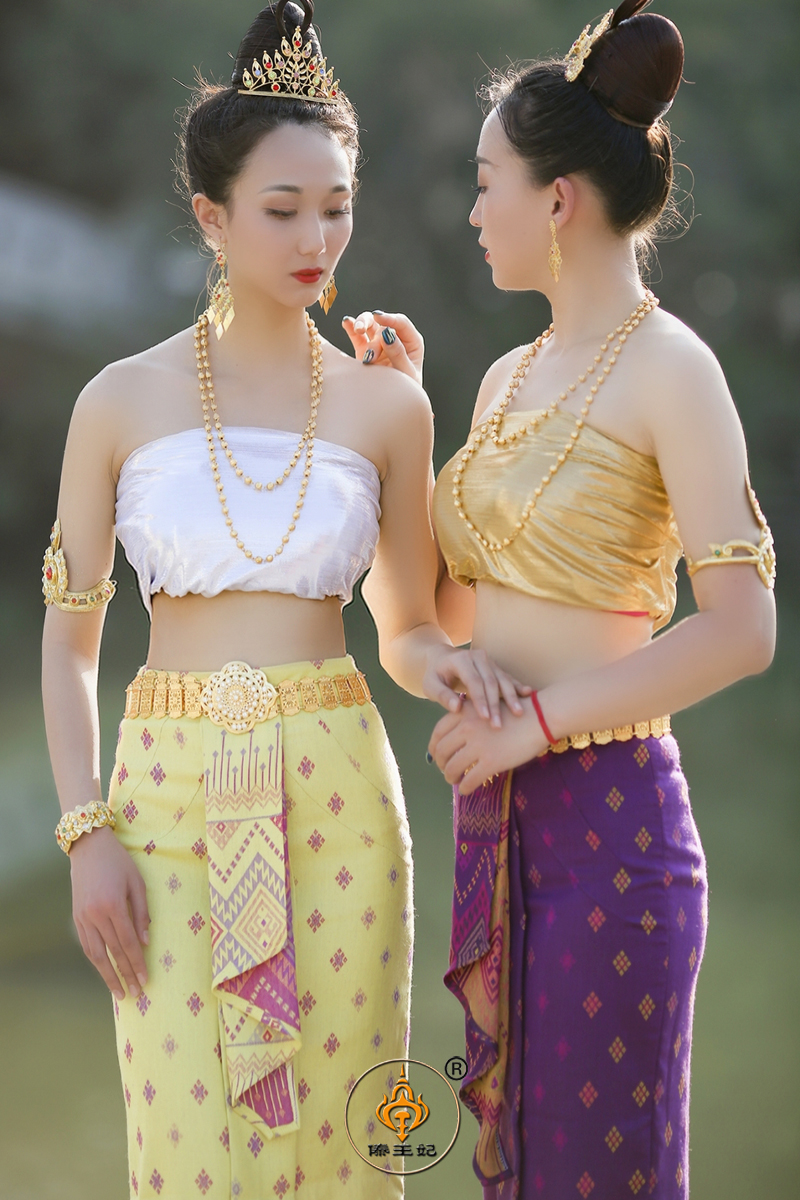 王妃服饰傣族传统泼水节泰国裹胸修身简约性感工作服套装民族服装