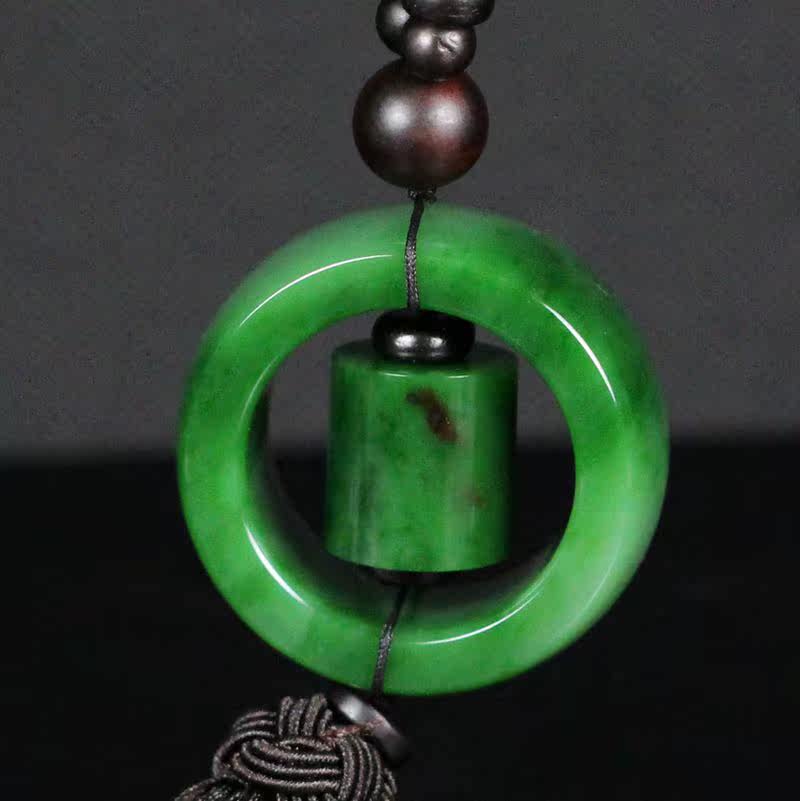 苏雕精品新疆和田玉碧玉车挂件重125克