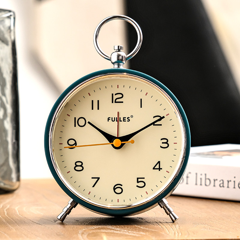 磨砂静音闹钟轻奢2021新款学生用儿童男女孩卧室时钟桌面钟表优惠券