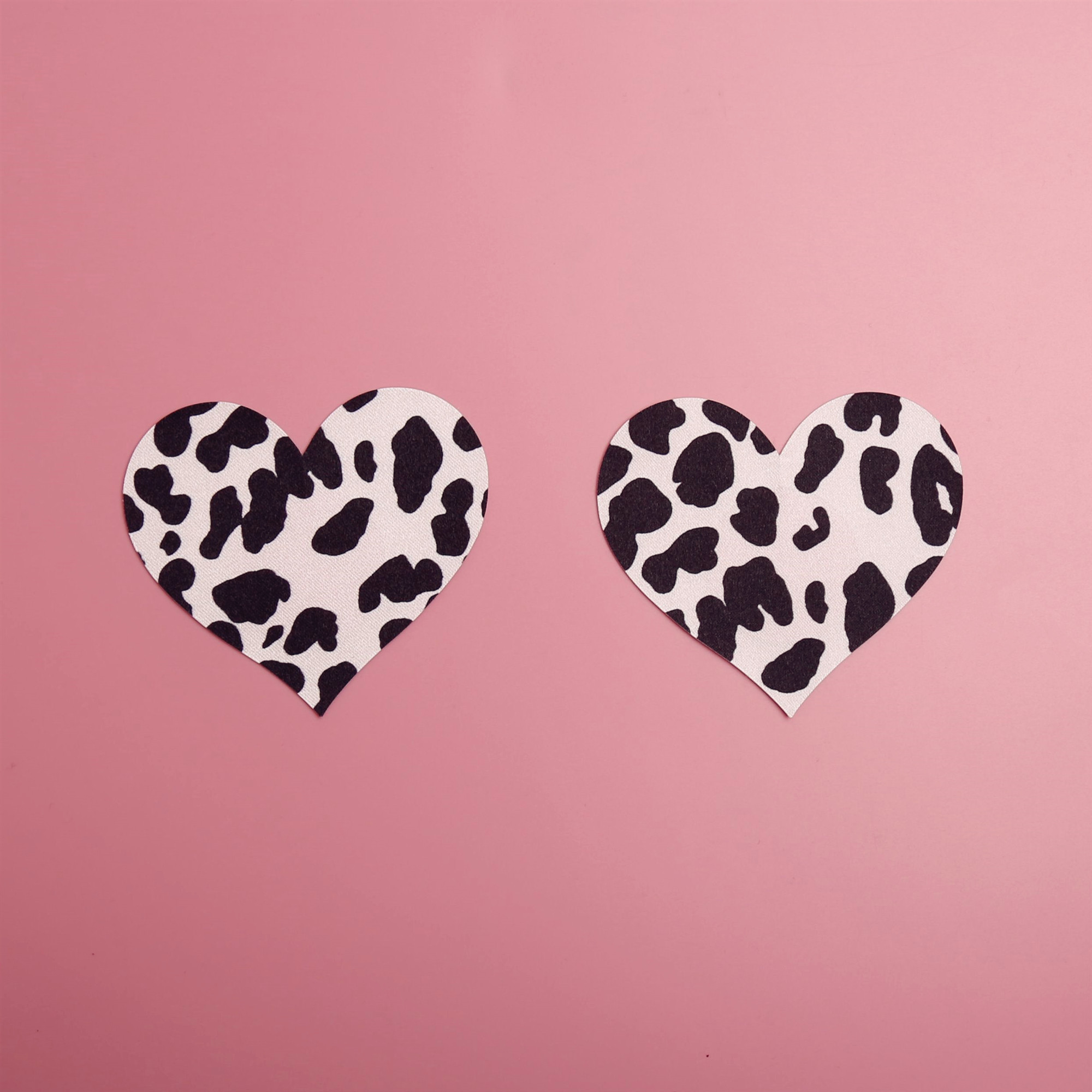 性感 奶牛花纹 一次性乳头贴 无痕防凸点防走光咪咪贴 个性胸贴