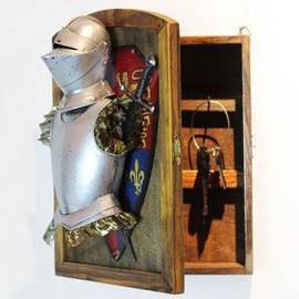 欧式怀旧墙壁饰品中世纪盔甲小钥匙盒咖啡馆创意餐厅玄关挂件推荐