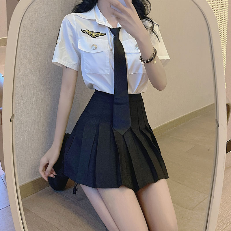 制服女装职业