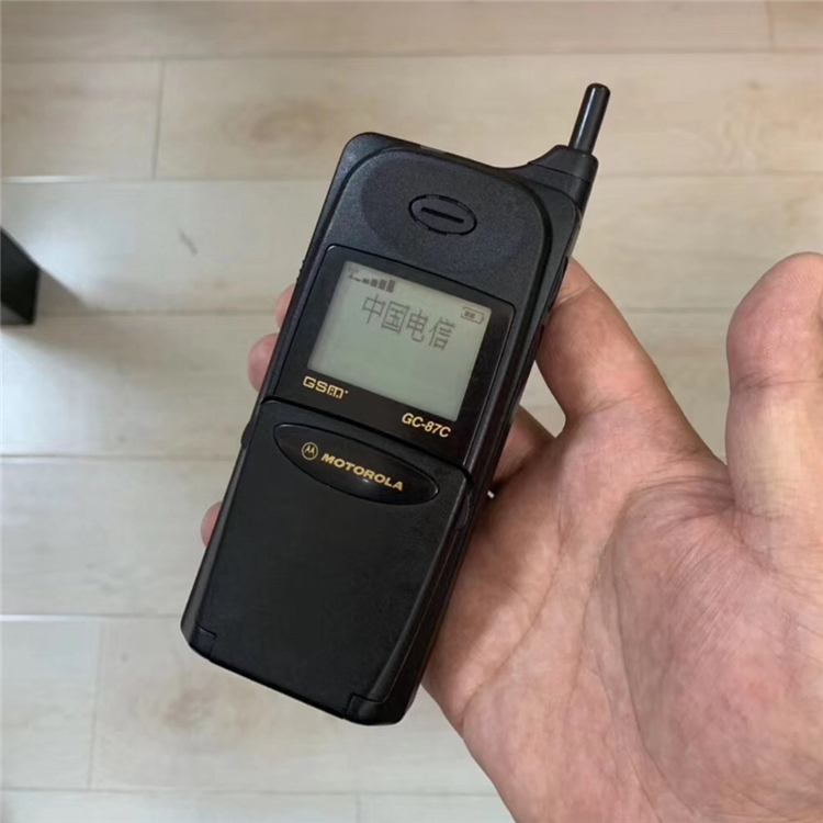 一折摩托罗拉手机 怀旧_原装摩托罗拉87c二哥大手机 90年代经典怀旧