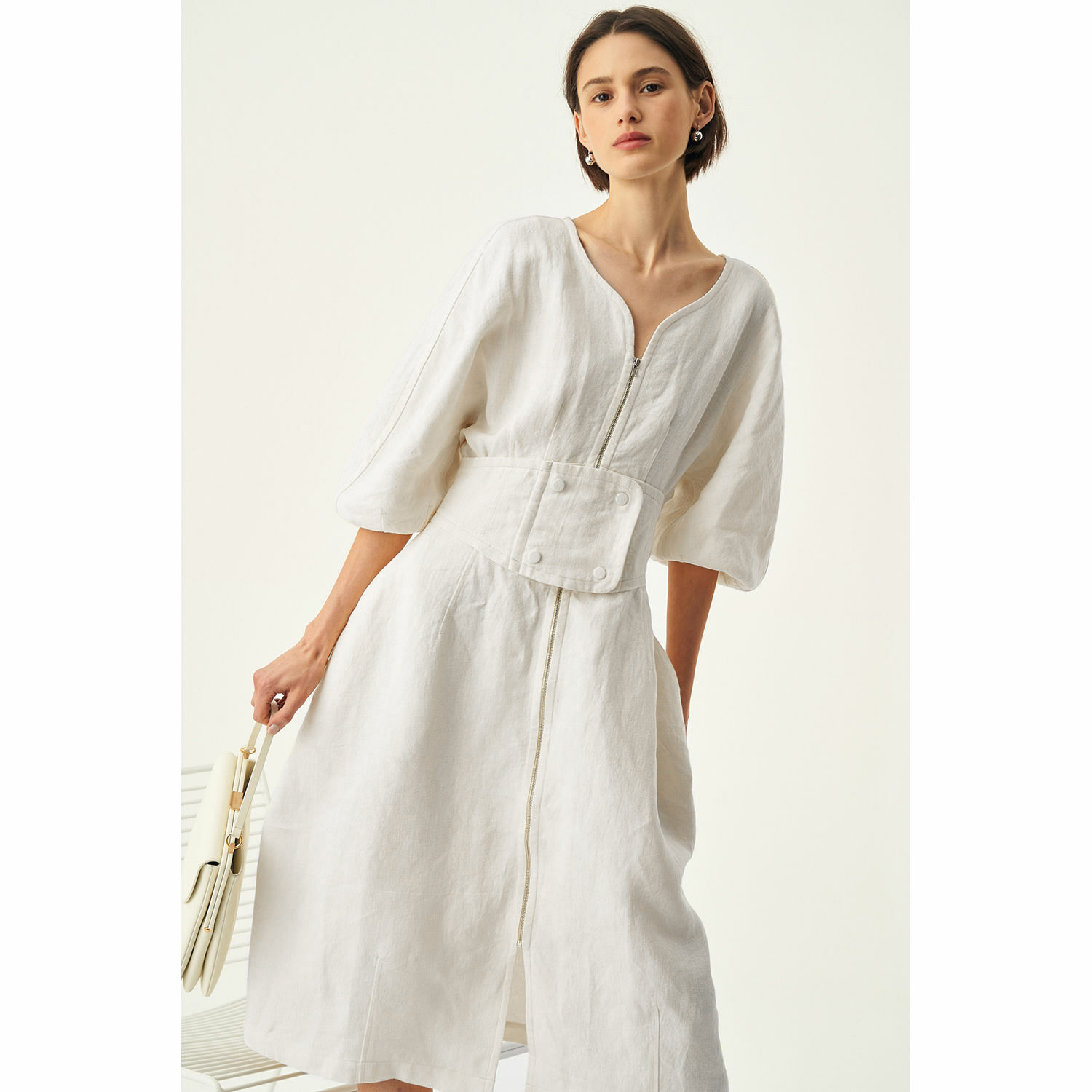 小众设计感!亚麻连衣裙中长款灯笼袖春法式气质收腰高端欧货