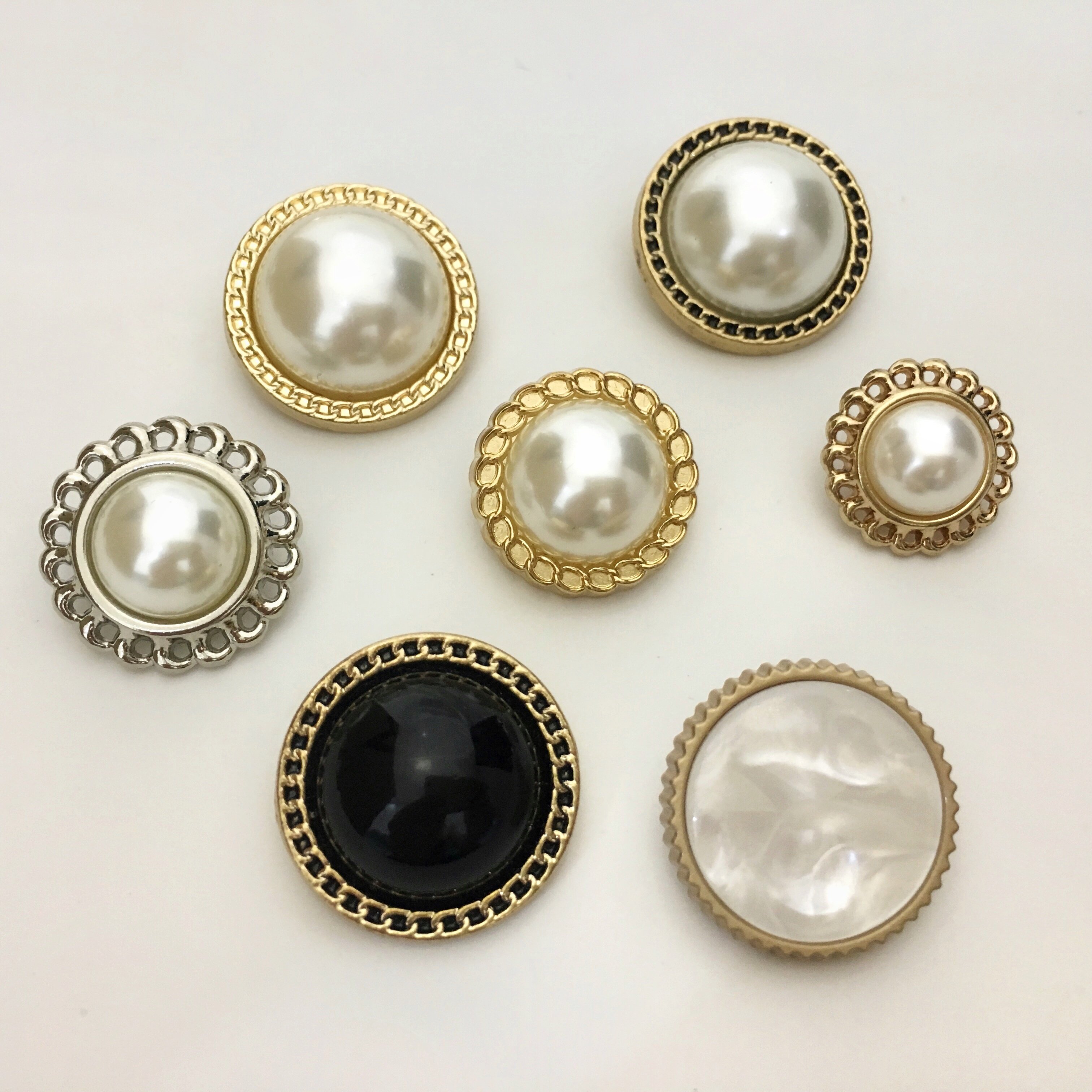 (今日10折)珍珠纽扣子大号i高档小香风毛呢衣服装饰配件圆形白色女式