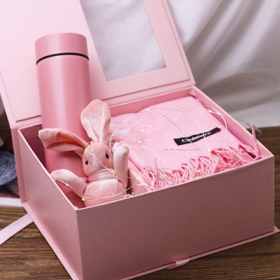 x礼盒装围巾女朋友生日礼物女生男创意闺蜜实用送特别的走心带杯