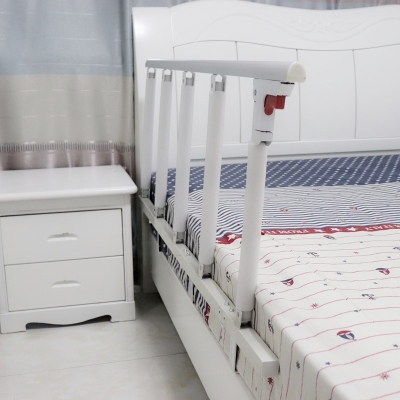 围栏床成人图片