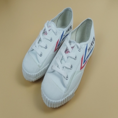 儿童大博文运动鞋图片