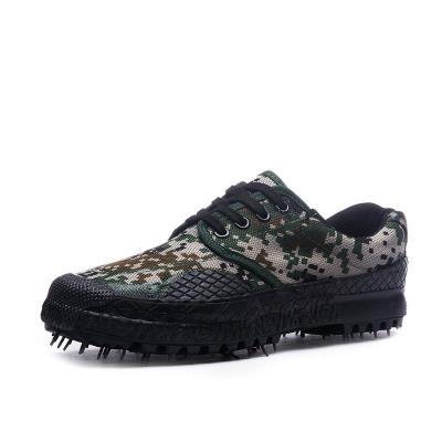 老式耐高温原版休闲男式厚底跑鞋球鞋军绿色军训工作服迷彩工地.