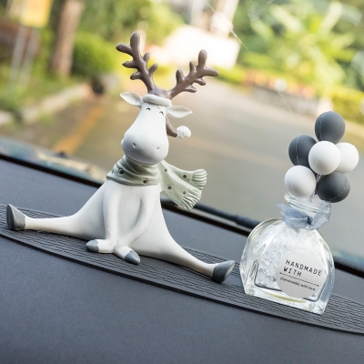 车饰品摆件品牌大全