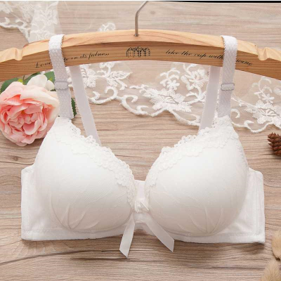 高中学生上聚拢小内衣白色无出口厚夏季薄少女钢圈胸罩下文胸