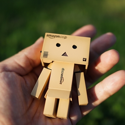 纸箱人阿楞纸盒人啊楞动漫模型可发光摆件礼品物