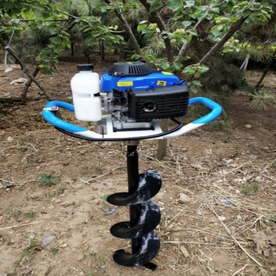 热销钻土机_地钻挖坑机.