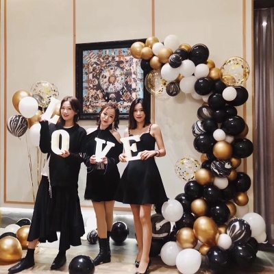 黑金主题浪漫气球链成人派对布置装饰宝宝宴周岁生日趴背景墙毕业