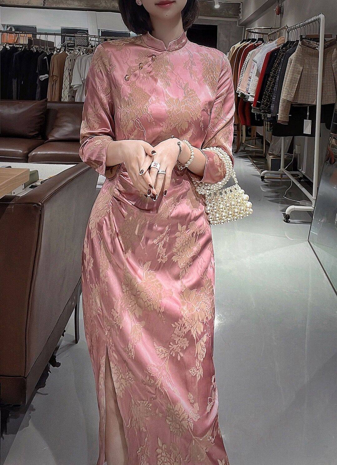 广东 深圳南秋女装女装/女士精品连衣裙更新时间:2022年04月29日真丝