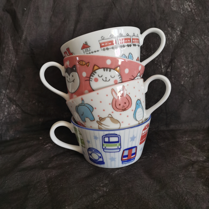 日本进口陶瓷釉下彩卡通马克杯水杯牛奶杯早餐杯瓷杯子对杯随手杯
