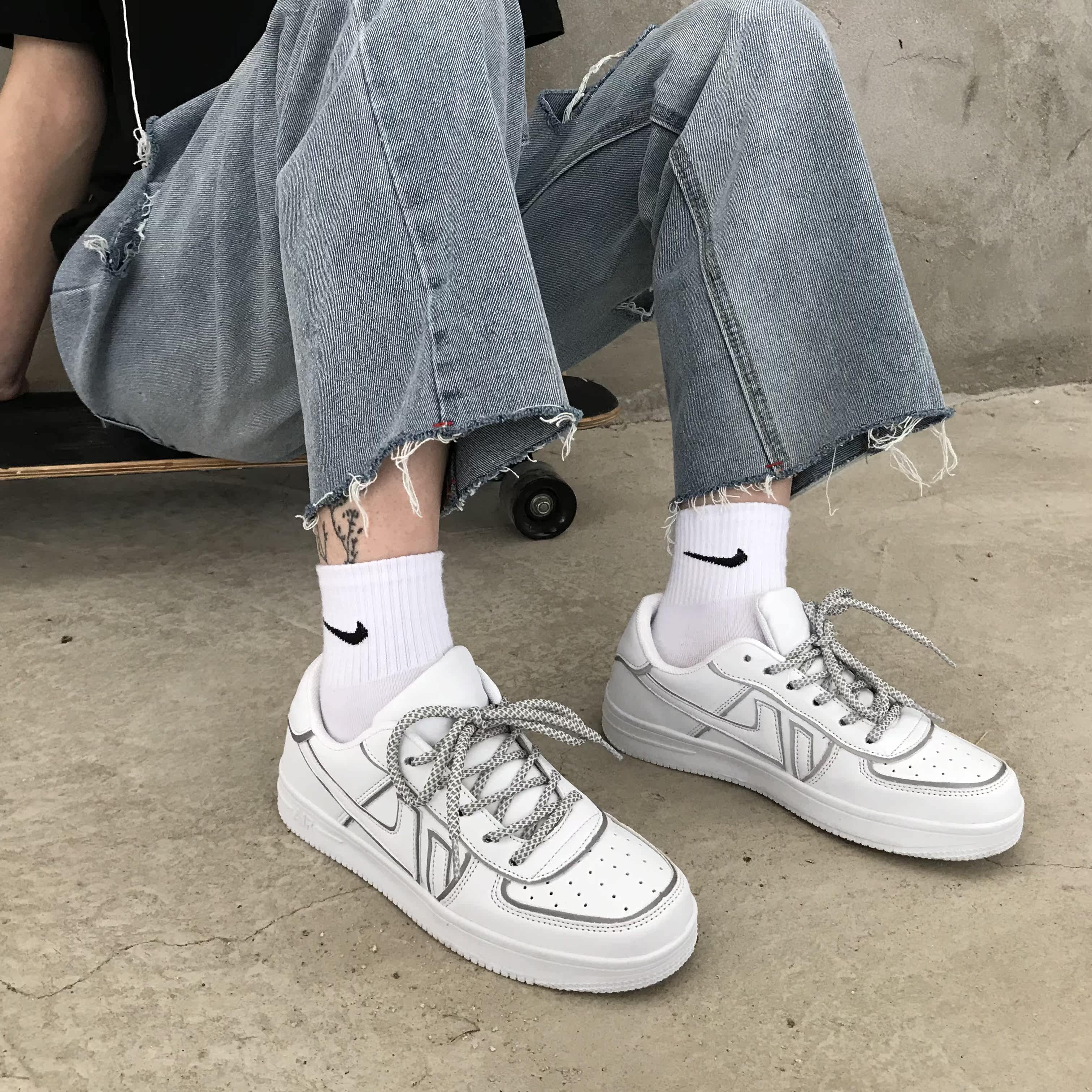 超火反光板鞋女ins潮港风街拍原宿韩版ulzzang百搭运动小白鞋优惠券