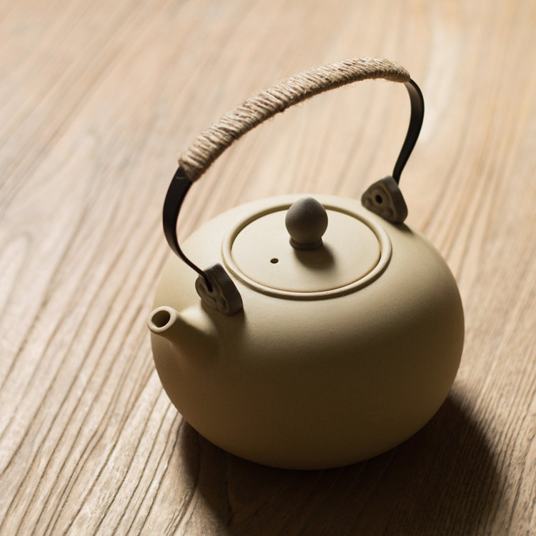 台湾黄泥粗陶提梁茶壶 炭炉茶器黑茶