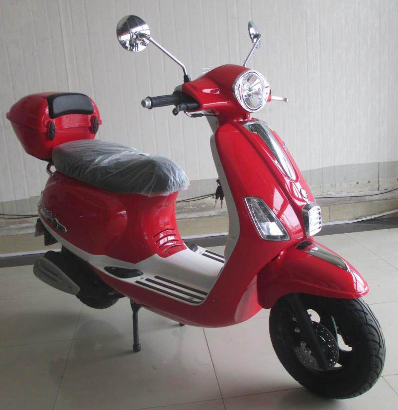 重庆嘉陵摩托车博雅125cc踏板摩
