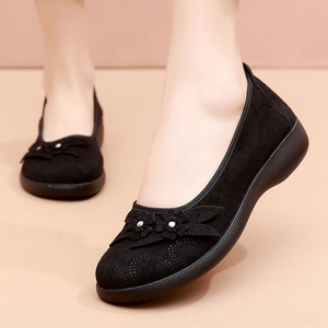 老北京布鞋女中老年妈妈鞋春秋款平底厚底圆头软底防滑老人奶奶鞋