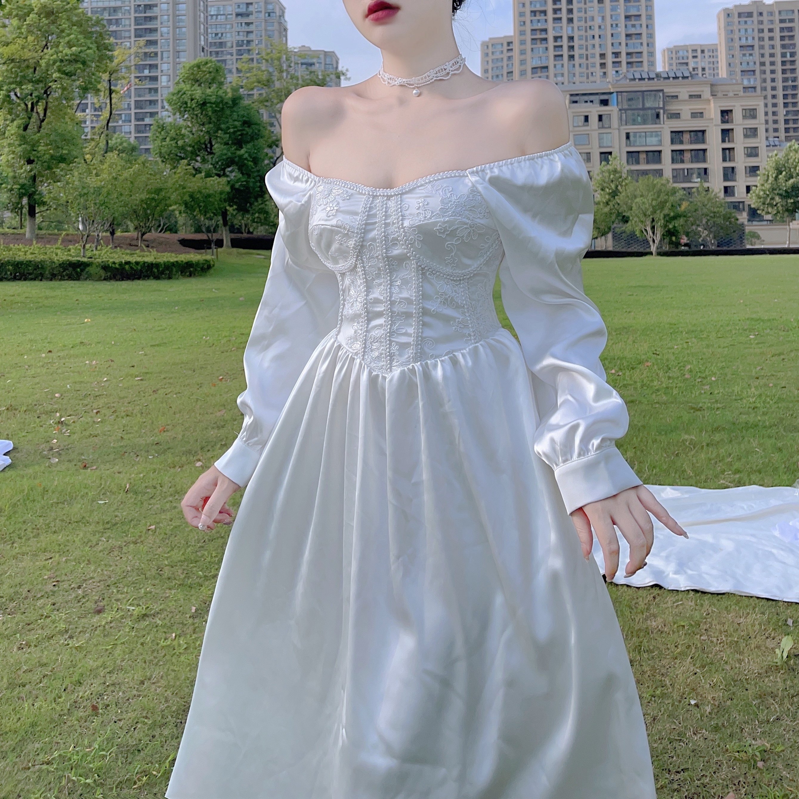 mimo dk 气质仙女长裙法式白色初恋连衣裙装2021年春秋刺绣轻婚纱