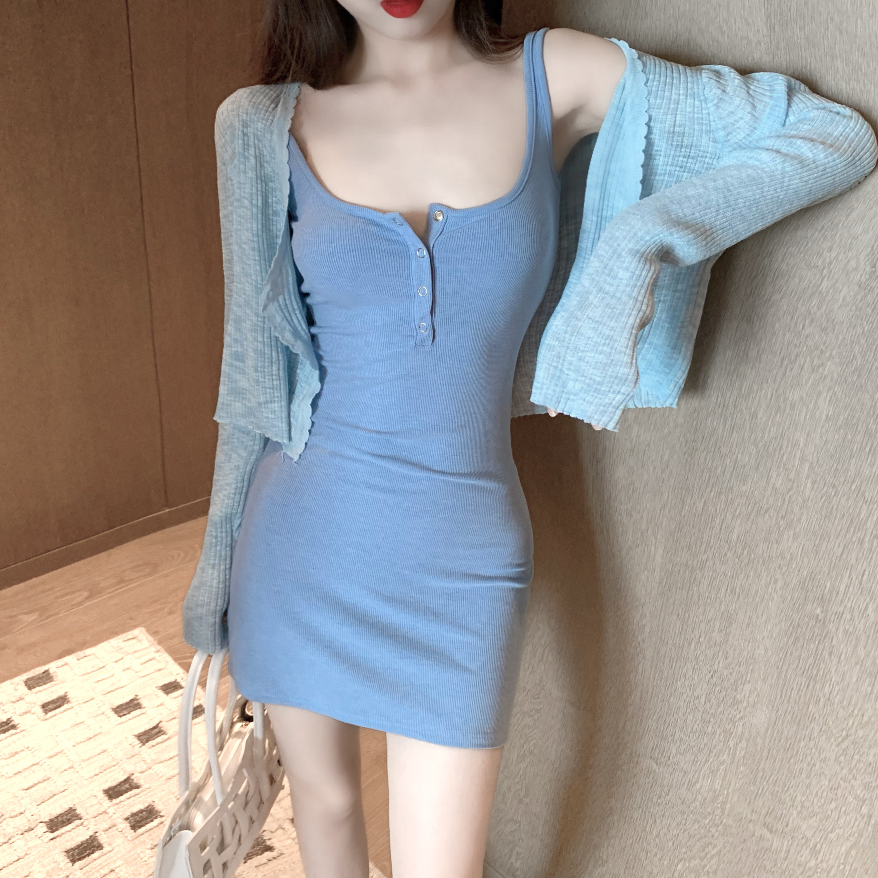 lggstyle chic风吊带包臀裙女性感紧身连衣裙 薄款针织开衫防晒衫