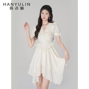 韩语琳白色V领连衣裙女夏季高腰不规则短裙2024新款雪纺蕾丝裙子