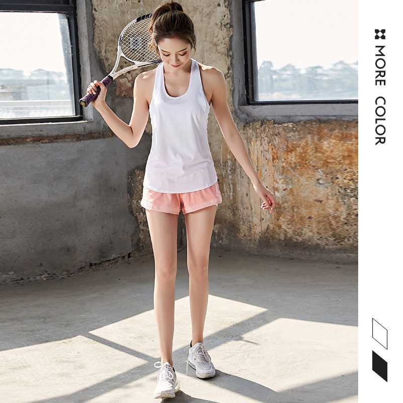 夏季新款女性健身瑜伽服三件套户外运动背心短裤白色春夏瑜伽套装