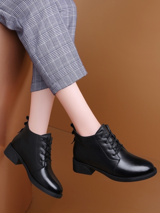 2020年新款真皮马丁靴女鞋秋冬鞋子百搭低帮小短靴中跟女士皮鞋