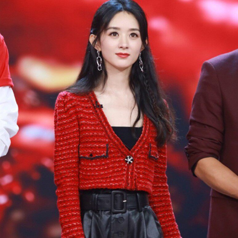 红色毛衣明星同款