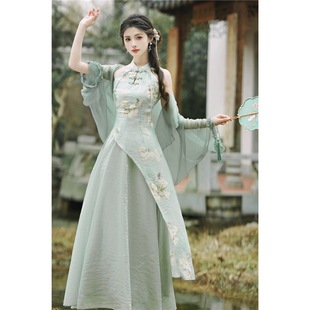 旗袍女新中式改良年轻款国风无袖挂脖绿色连衣裙开衫外搭套装