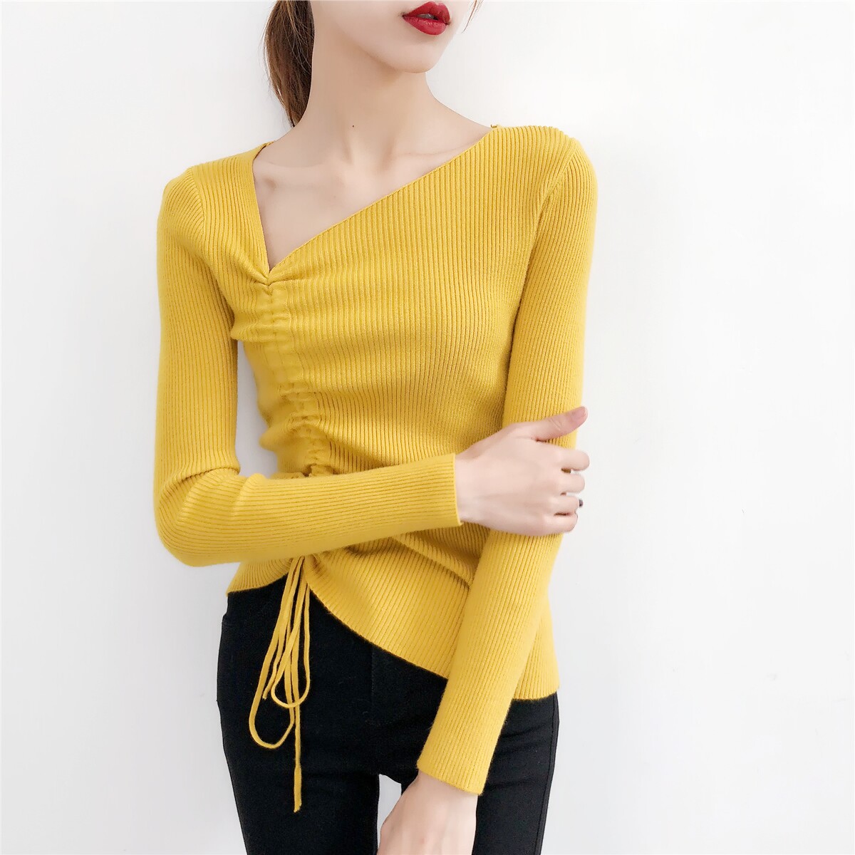 包芯纱韩版短款v领抽绳毛衣打底衫女长袖套头修身显瘦针织打底衫