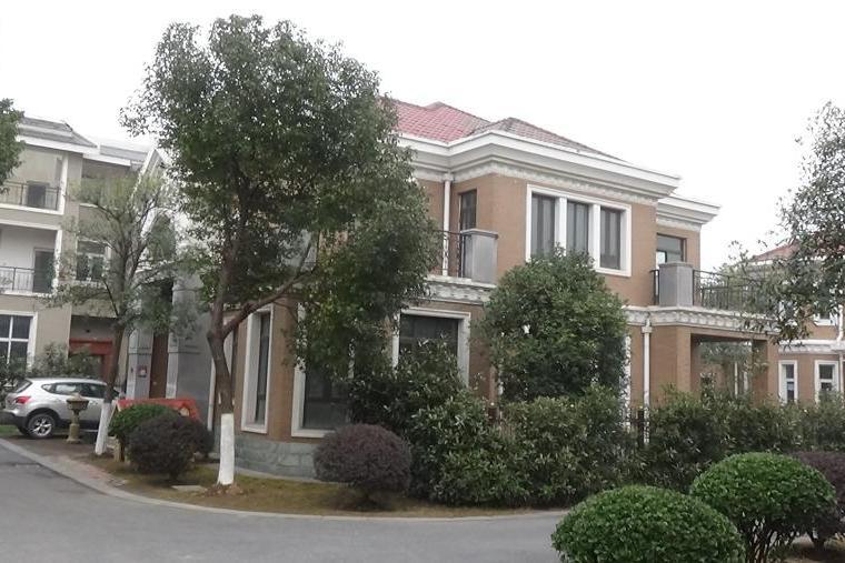 【第一次拍卖】当涂县姑孰镇塞纳翡翠庄园御水苑20号别墅