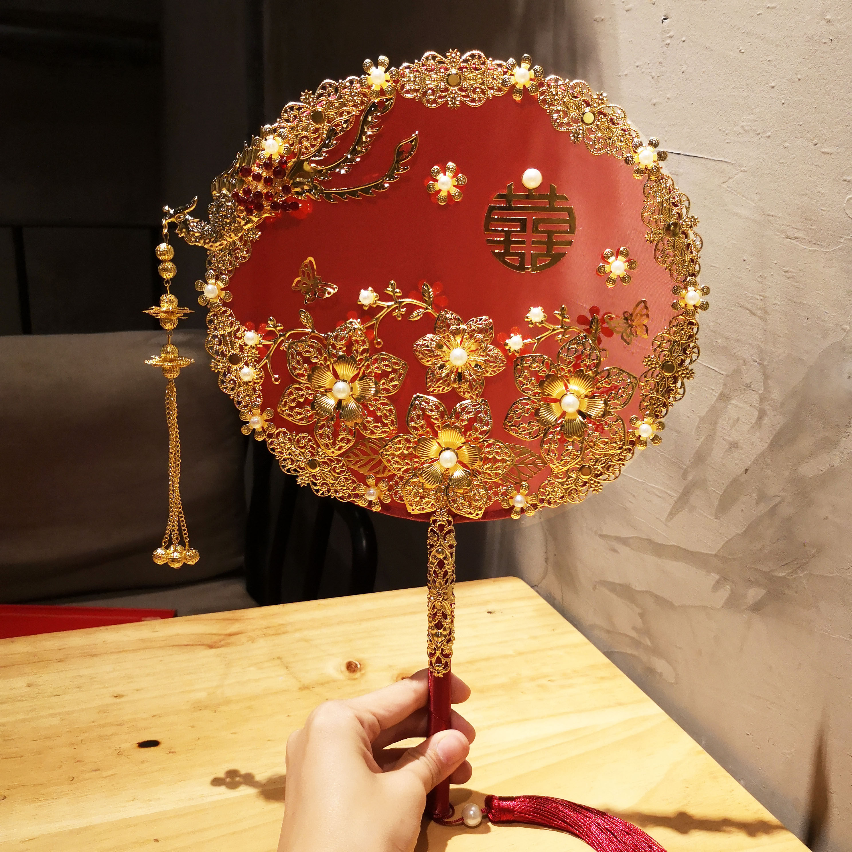 2020新婚秀禾服结婚团扇闺蜜礼物婚礼拍摄复古新娘手捧成品工艺扇