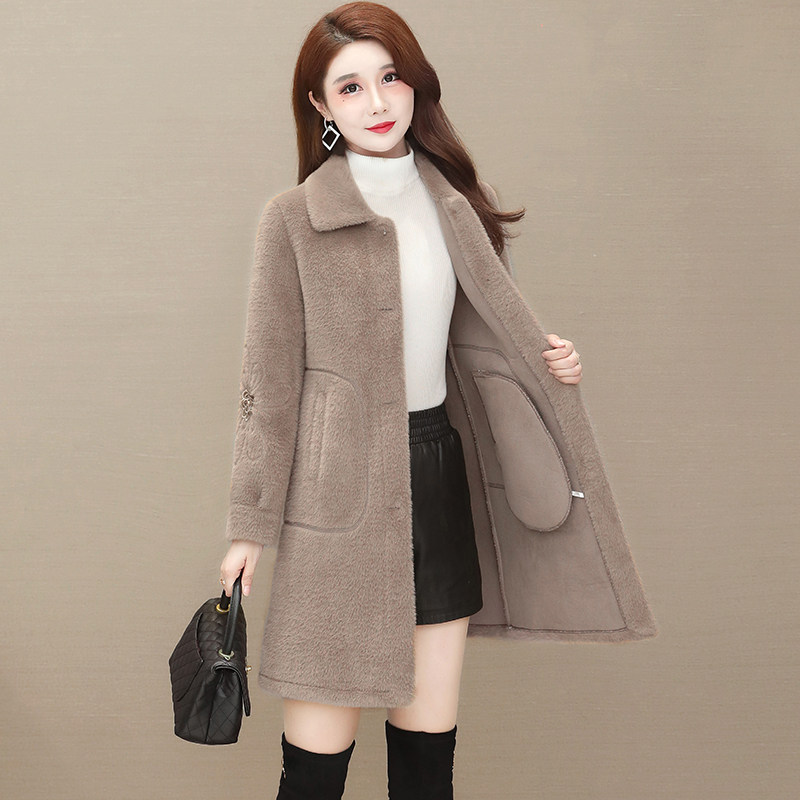 妈妈装皮毛一体貂绒大衣中长款40岁中老年女装秋冬水貂绒外套加厚