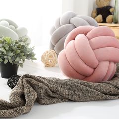出口丹麦北欧knot同款球打结抱枕 创意可爱沙发手枕 ins装饰靠枕