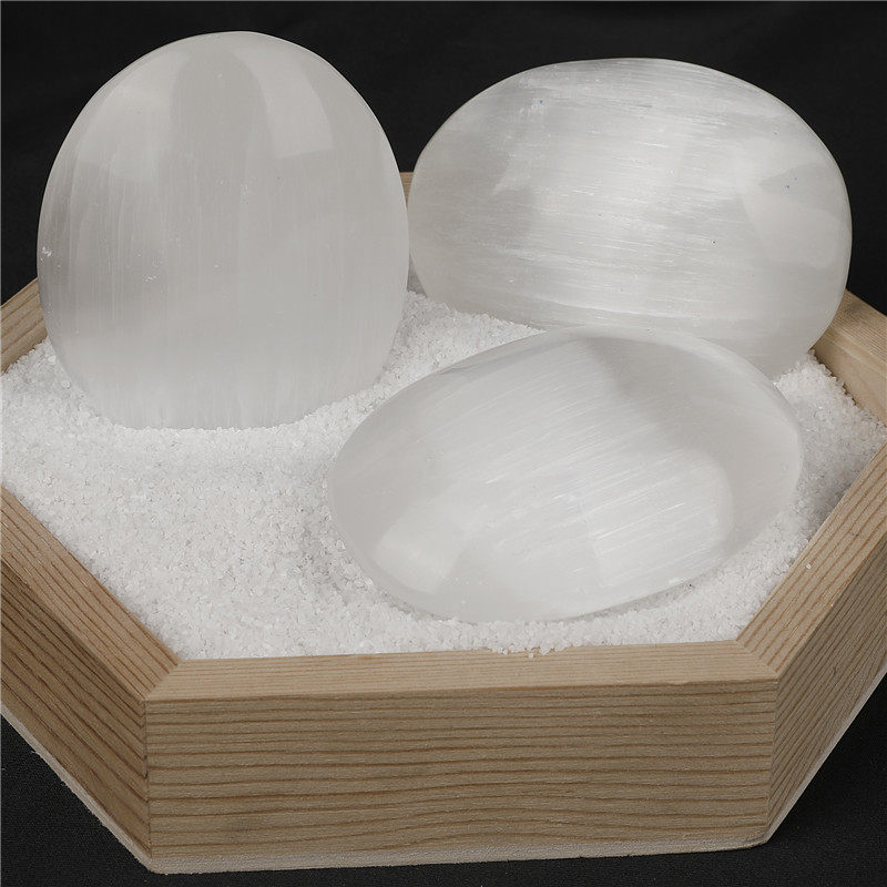 摩洛哥天然透石膏水晶椭圆形原石几何北欧风摆件掌心解压把玩按摩