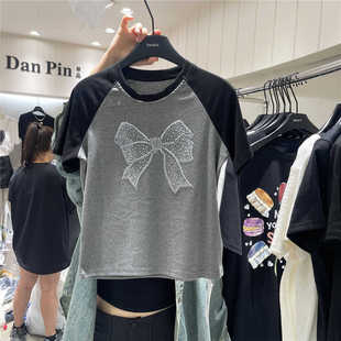 单品DANPIN 2024夏季新款重工蝴蝶结烫钻设计拼色减龄常规短袖T恤