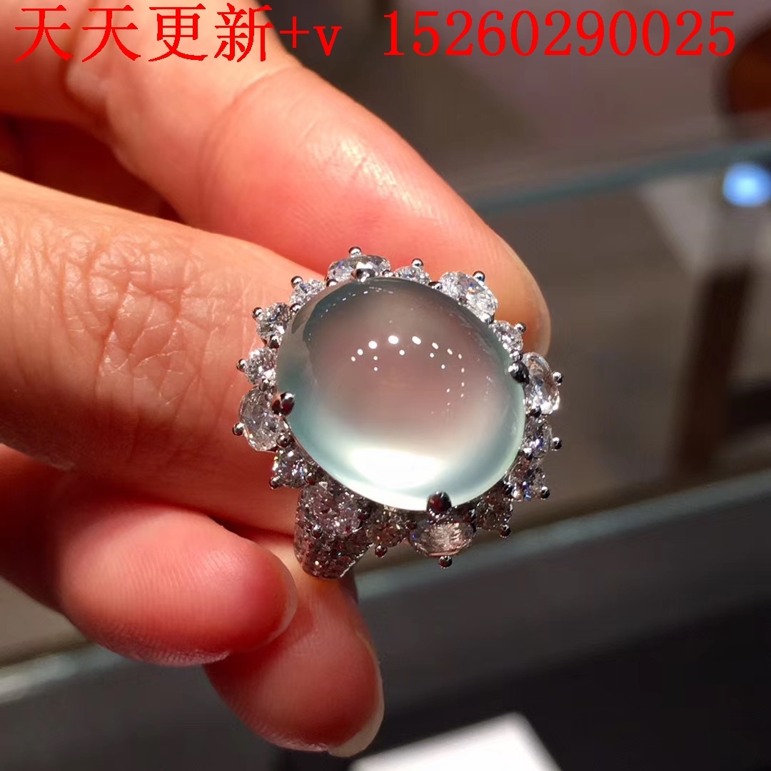 天然a货缅甸老坑翡翠 玻璃种蛋面白冰戒指 高冰种戒面
