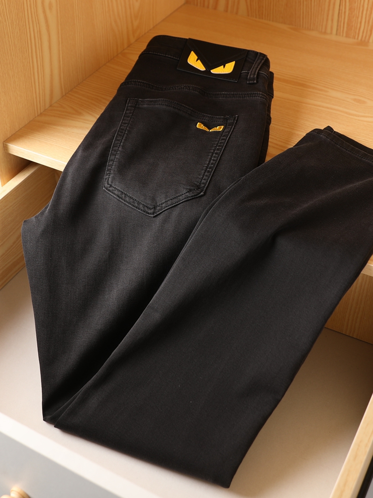 商务休闲兼具的柔软弹力牛仔裤男装直筒裤夏季薄款时尚黑色长裤子