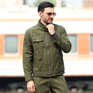 军绿色立领夹克