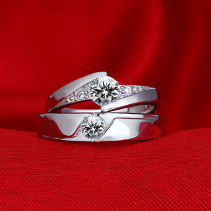 正品情人节礼物pt950铂金钻石戒指女 白金莫桑石婚戒情侣对戒钻戒