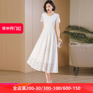 夏季白色法式蕾丝连衣裙女中长款2024年新款气质显瘦圆领短袖裙子