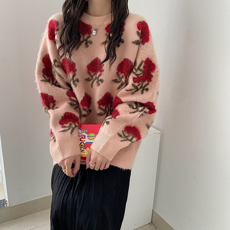 大量现货 实拍 鬼马系少女 韩国chic 大热款 花朵圆领毛衣