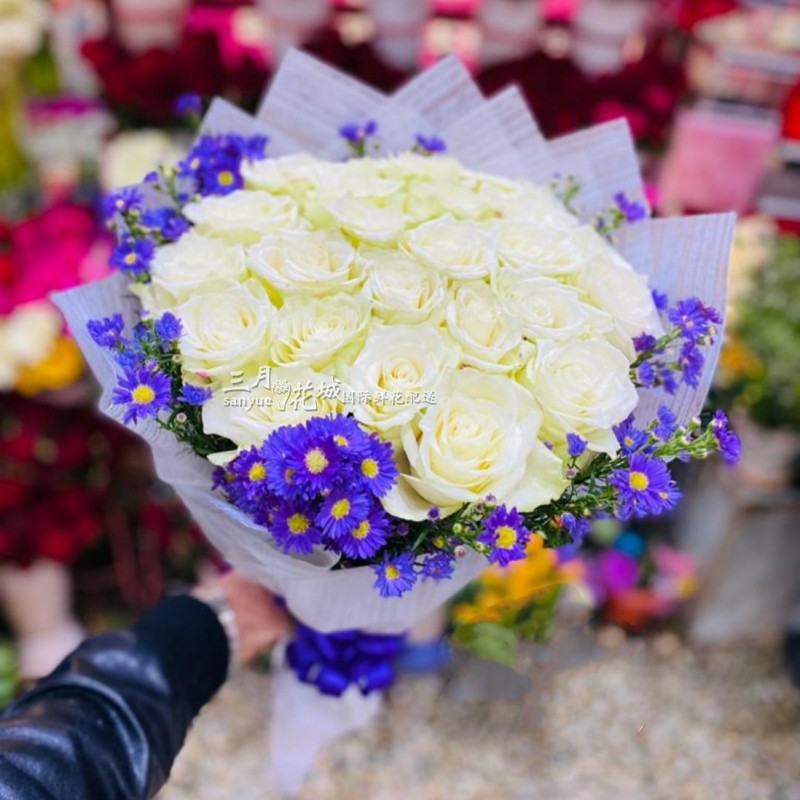 送花到埃及跨国订花开罗花店同城鲜花玫瑰520送花国外三月花城